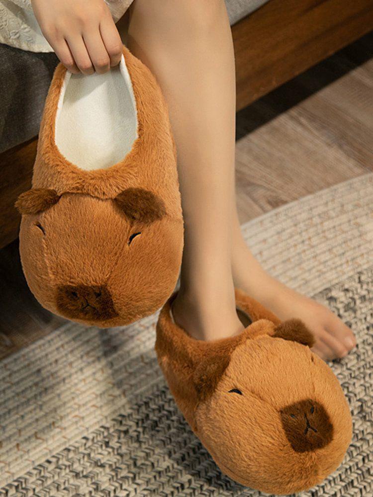 Women Plush Capybara Slippers Anti-Skid Slippers Soft Outdoor Winter Slippers  |  Warm & Refrigeration Supplies